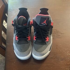 Nike Women's Sneakers - Black, Gray, Red